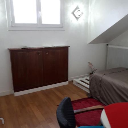 Ndp Family Hotel Montigny-lès-Cormeilles Eksteriør billede
