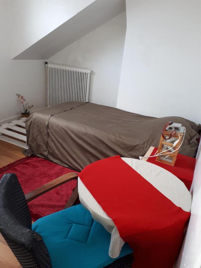 Ndp Family Hotel Montigny-lès-Cormeilles Eksteriør billede