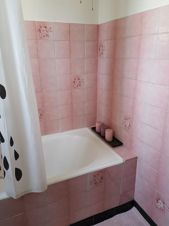 Ndp Family Hotel Montigny-lès-Cormeilles Eksteriør billede